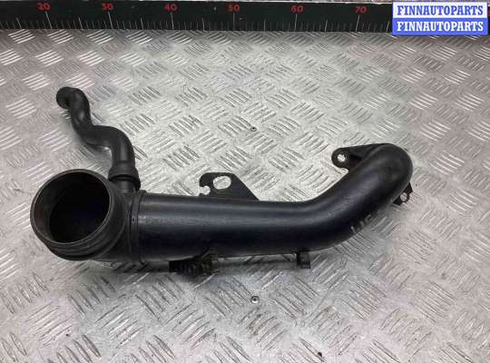 купить Патрубок турбины на Volkswagen Passat Passat B4 (3A) 1993-1997