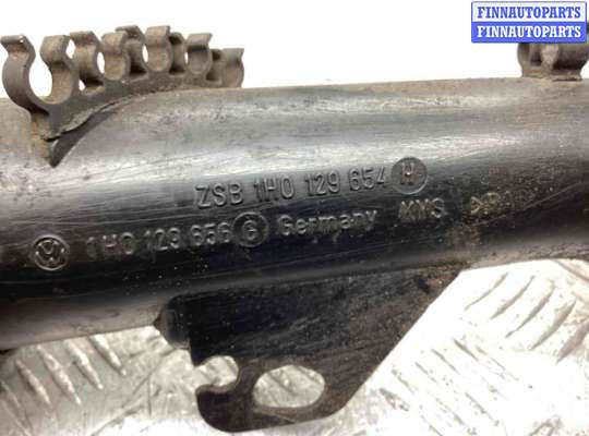 купить Патрубок турбины на Volkswagen Passat Passat B4 (3A) 1993-1997