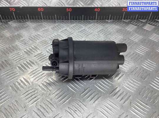 Корпус топливного фильтра на Renault Megane II