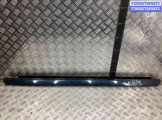 Накладка двери (крышки) багажника MB1576635 на Mercedes E E (W210) 1999-2002 рестайлинг