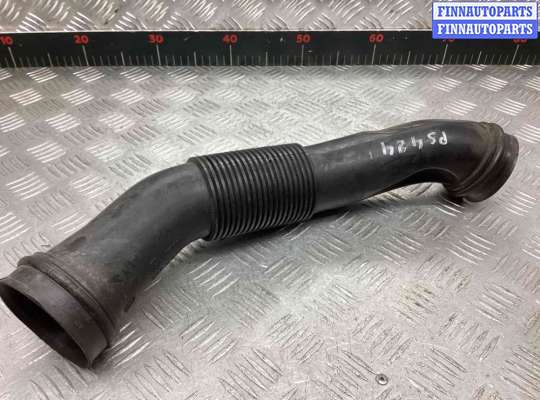 купить Патрубок воздушного фильтра на Volkswagen Passat Passat B5 (3B) 1996-2000