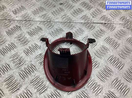 купить Рамка фары противотуманной правой на Citroen Berlingo Berlingo I (MF) 2002-2008 рестайлинг