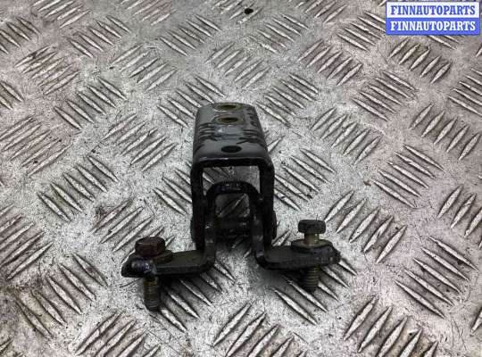 купить Петля двери передней правой на Mitsubishi Lancer Lancer IX (CS) 2003-2005 рестайлинг