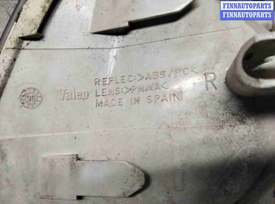 купить Поворотник правый на Audi A4 A4 B5 (8D) 1994-1999