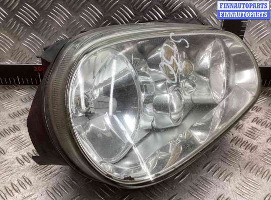 Фара передняя на Volkswagen Golf IV (1J)