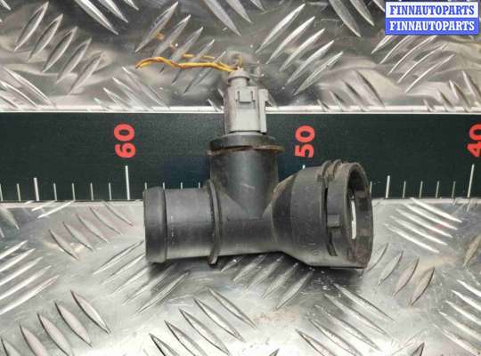 купить Фланец (тройник) системы охлаждения на Volkswagen Golf Golf V (1K) 2004-2009