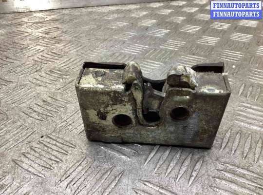 Замок двери задней правой AU1554879 на Audi 100 100 C3 1982-1991