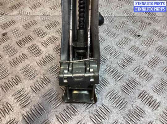 купить Домкрат на Volkswagen Passat Passat B5+ (3B) 2000-2005 рестайлинг