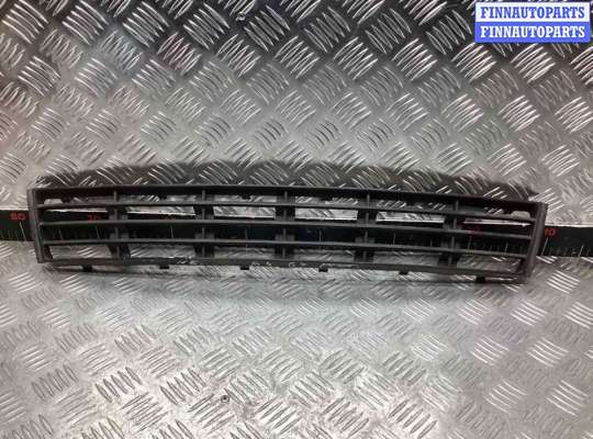 купить Заглушка (решетка) в бампер на Audi A4 A4 B5 (8D) 1999-2001 рестайлинг