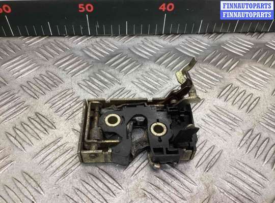 купить Замок двери передней правой на Volkswagen Passat Passat B3 1988-1993