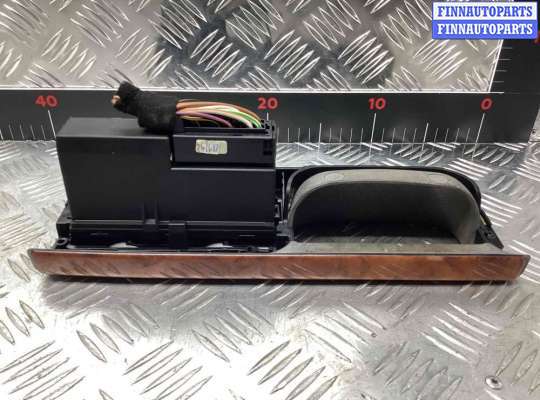 купить Блок управления стеклоподъемниками на Volkswagen Passat Passat B5 (3B) 1996-2000