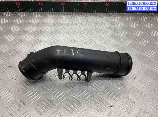 купить Патрубок интеркулера на Volkswagen Passat Passat B6 (3C) 2005-2010