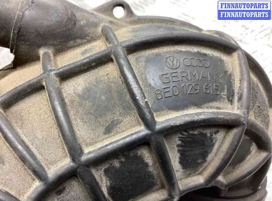 купить Патрубок воздушного фильтра на Audi A4 A4 B7 (8EC, 8ED) 2004-2008