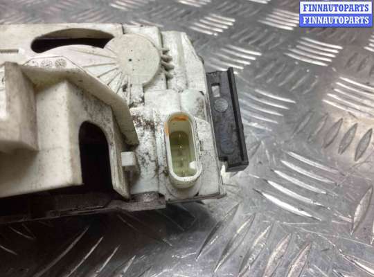 Замок двери передней правой VG2672172 на Volkswagen Crafter Crafter I (2E) 2006-2016