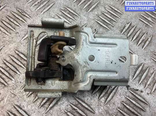 купить Ручка внутренняя передняя правая на Mazda 626 IV (GE, GV) 1992-1997