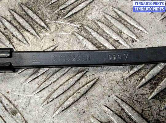 Поводок дворника на Opel Astra H / Classic