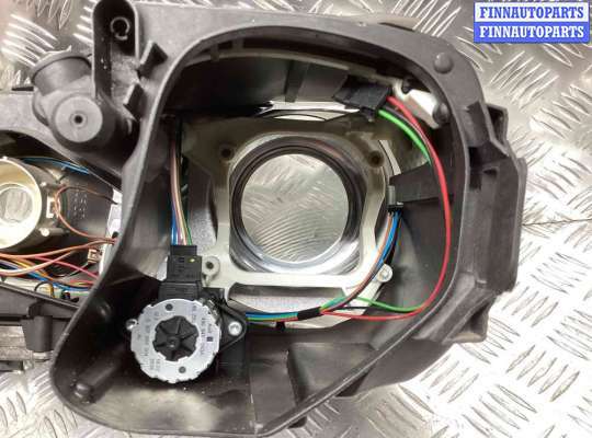 купить Фара правая на Volkswagen Touran Touran I (1T) 2003-2006