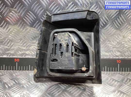 купить Фонарь задний правый на Volkswagen Passat Passat B3 1988-1993