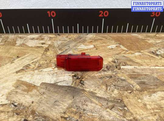 Фонарь салона (плафон) AU1692588 на Audi A6 A6 C5 (4B) 1997-2001