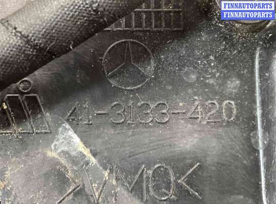 Зеркало боковое на Mercedes-Benz E (W211)
