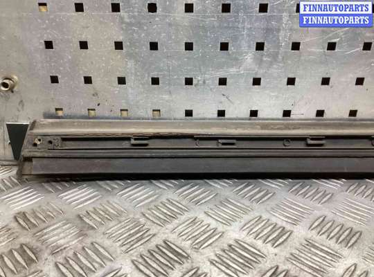 купить Молдинг двери передней левой на Audi A4 A4 B6 (8EC, 8E5) 2000-2006