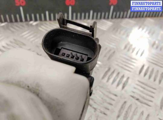 купить Замок двери передней правой на Audi A6 A6 C4 (4A) 1994-1997