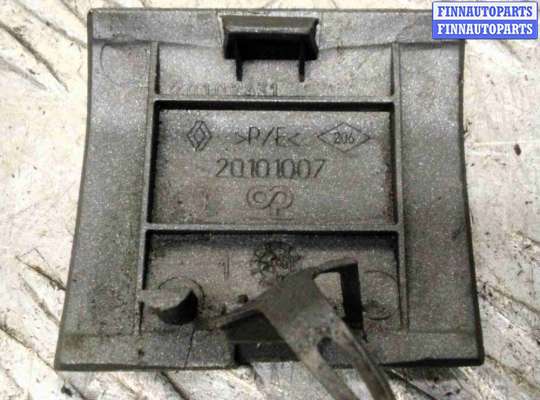 купить Заглушка (решетка) в бампер передний на Renault Laguna Laguna II (X74) 2005-2007 рестайлинг