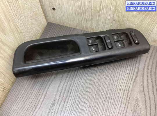 купить Ручка внутренняя передняя левая на Volkswagen Golf Golf IV (1J) 1997-2004