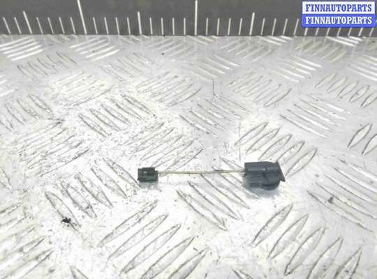 Трос двери на Volkswagen Golf Plus (5M1)