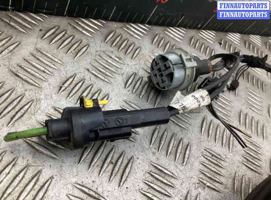 купить Вентилятор радиатора на Peugeot 407 407 2004-2010