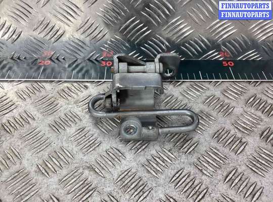 купить Петля двери передней правой на Volkswagen Golf V (1K) 2004-2009