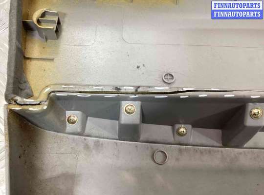 купить Обшивка двери передней правой (дверная карта) на Kia Carnival Carnival I (GQ) 1998-2006