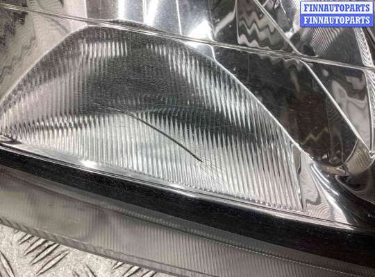 Фара передняя на Renault Logan I