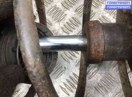 купить Стойка передняя правая на Volvo V40 V40 I (VW) 2000-2004 рестайлинг