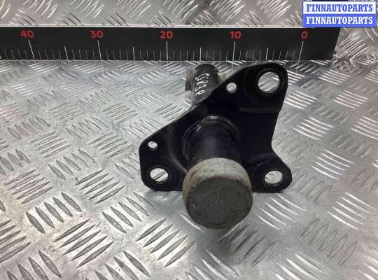 Кронштейн бампера на Audi A4 (8D, B5)