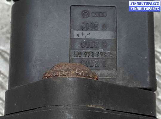 купить Расходомер воздуха на Volkswagen Touran Touran I (1T) 2006-2010 рестайлинг