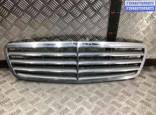 купить Решетка радиатора на Mercedes C C (W203) 2004-2007 рестайлинг