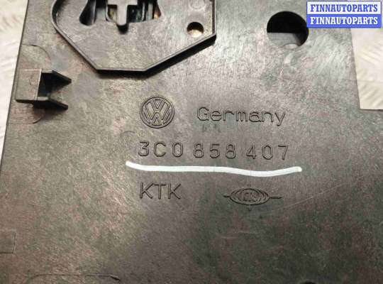 купить Бардачок на Volkswagen Passat Passat B6 (3C) 2005-2010