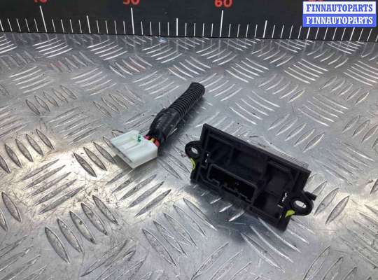 Сопротивление печки NS996204 на Nissan Note Note (E11) 2008-2013 рестайлинг