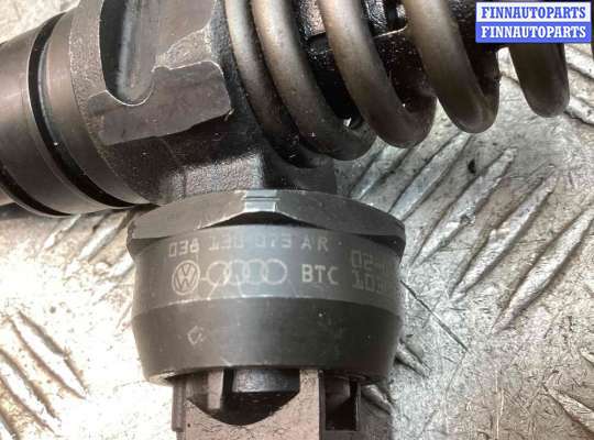 купить Форсунка на Volkswagen Passat Passat B5+ (3B) 2000-2005 рестайлинг