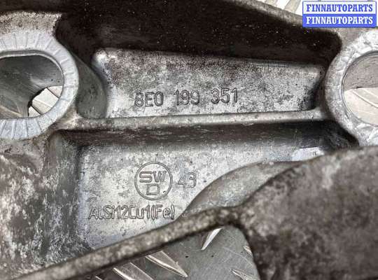 купить Кронштейн стабилизатора на Audi A4 A4 B7 (8EC, 8ED) 2004-2008