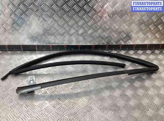 купить Уплотнитель стекла двери (бархотка) на Chrysler Voyager Voyager IV (RG) 2001-2008