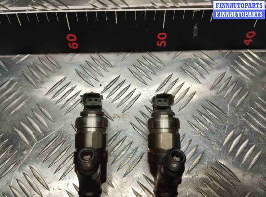 Форсунка топливная на Toyota Avensis II (T250)