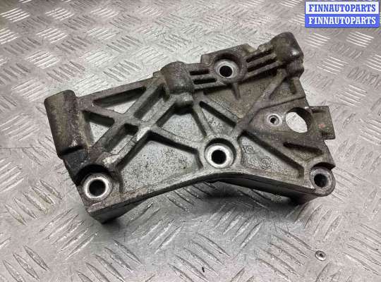 купить Кронштейн двигателя на Renault Kangoo Kangoo I 2003-2007 рестайлинг