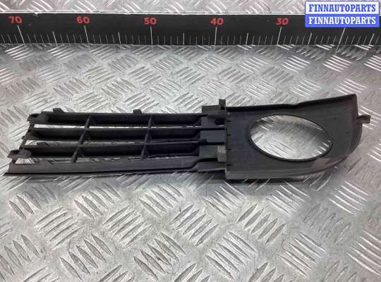 купить Рамка фары противотуманной правой на Audi A6 A6 C5 (4B) 2001-2004 рестайлинг
