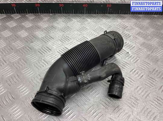 купить Патрубок воздушного фильтра на Volkswagen Golf Golf IV (1J) 1997-2004