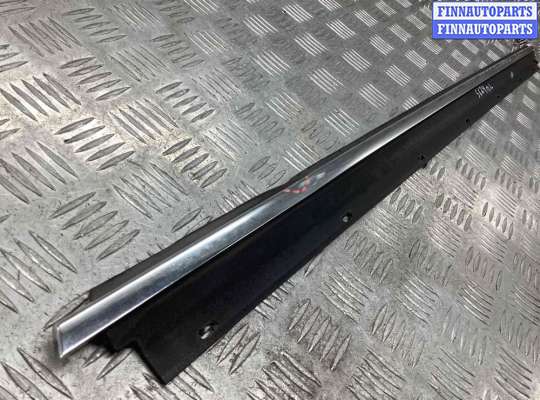 Уплотнитель стекла на Audi A6 (C5)