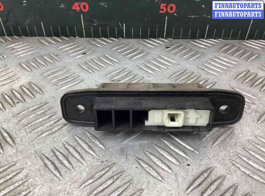 купить Кнопка открытия багажника на Toyota Avensis Avensis III (T270) 2008-2015