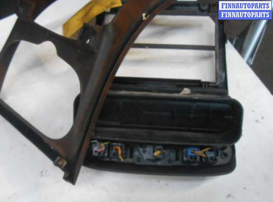 купить Консоль салона (кулисная часть) на Peugeot 307 307 (3A/3H) 2001-2005