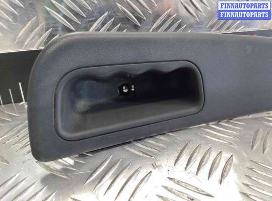 купить Ручка внутренняя передняя правая на Dodge Stratus Stratus II 2000-2003